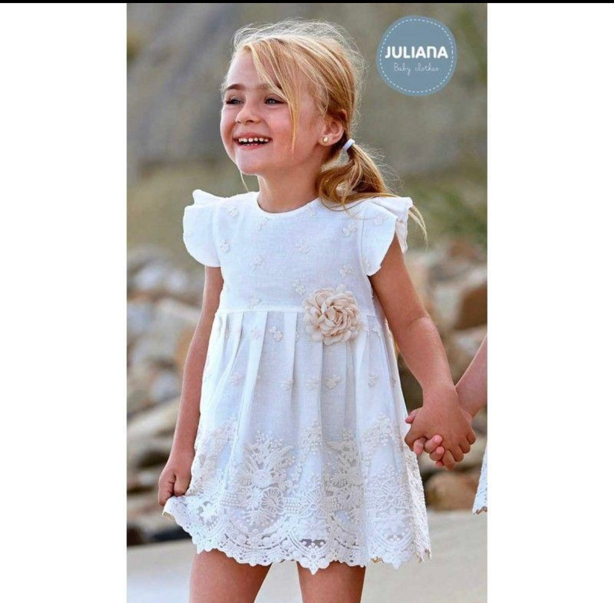 VESTIDO CORTADO CINTURA ENCAJE BLANCO