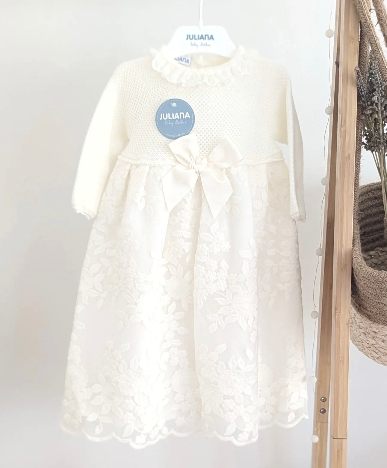 FALDON ENCAJE CUERPO  BLANCO