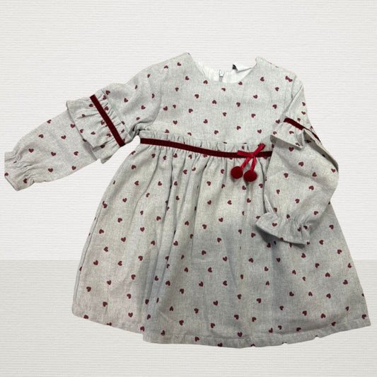 Vestido gris corazon